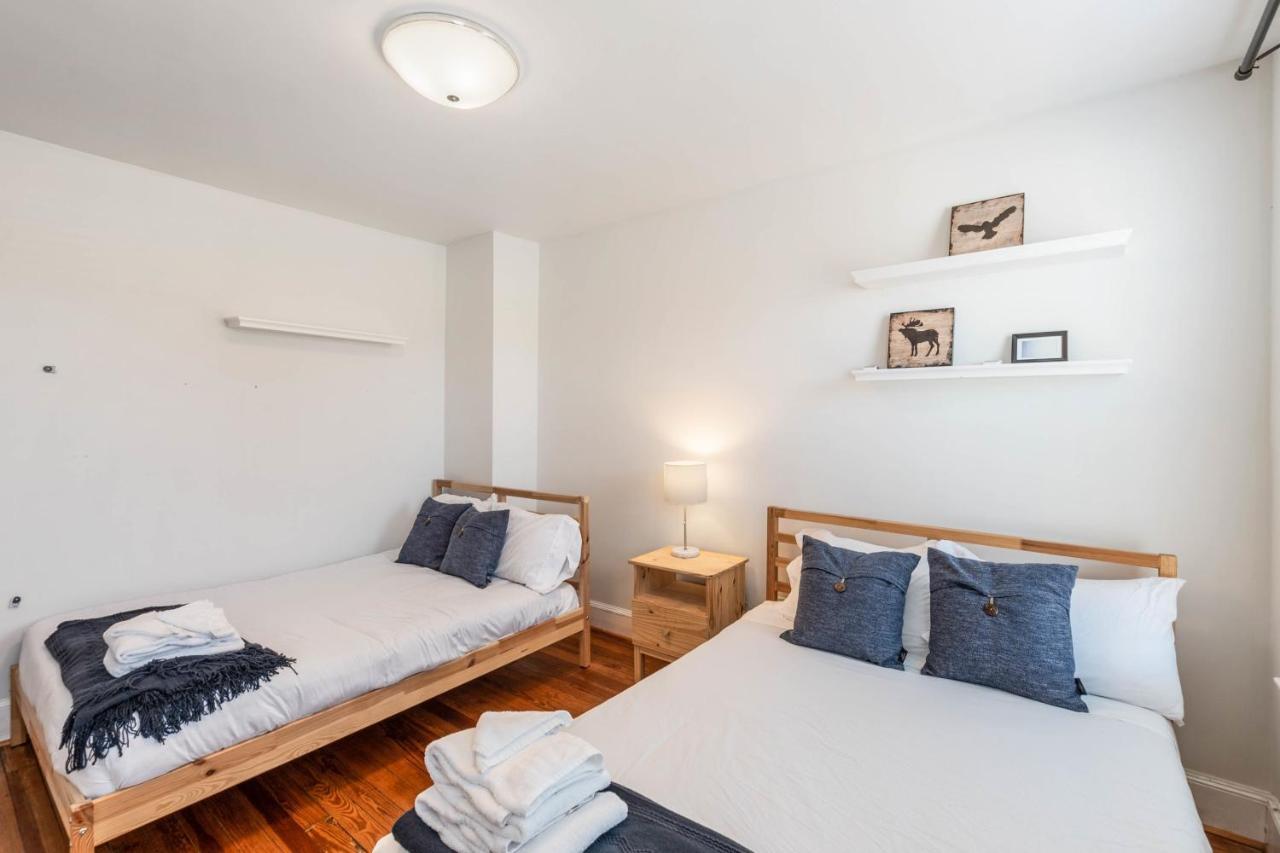 3Br Colonial House With Parking By Cozysuites アレクサンドリア エクステリア 写真